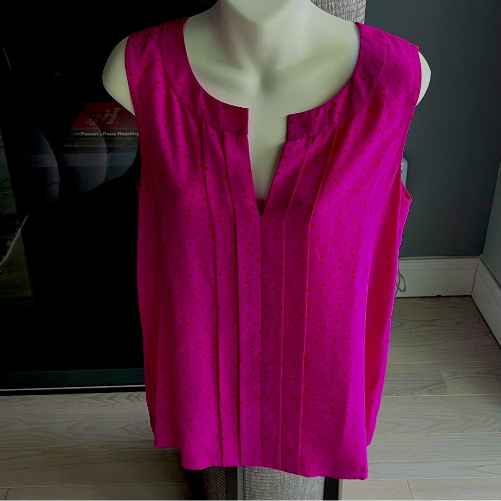 Size 4 Kate Spade New York Live Colorfully Pink Poka Dot Silk Shell Sleeveless